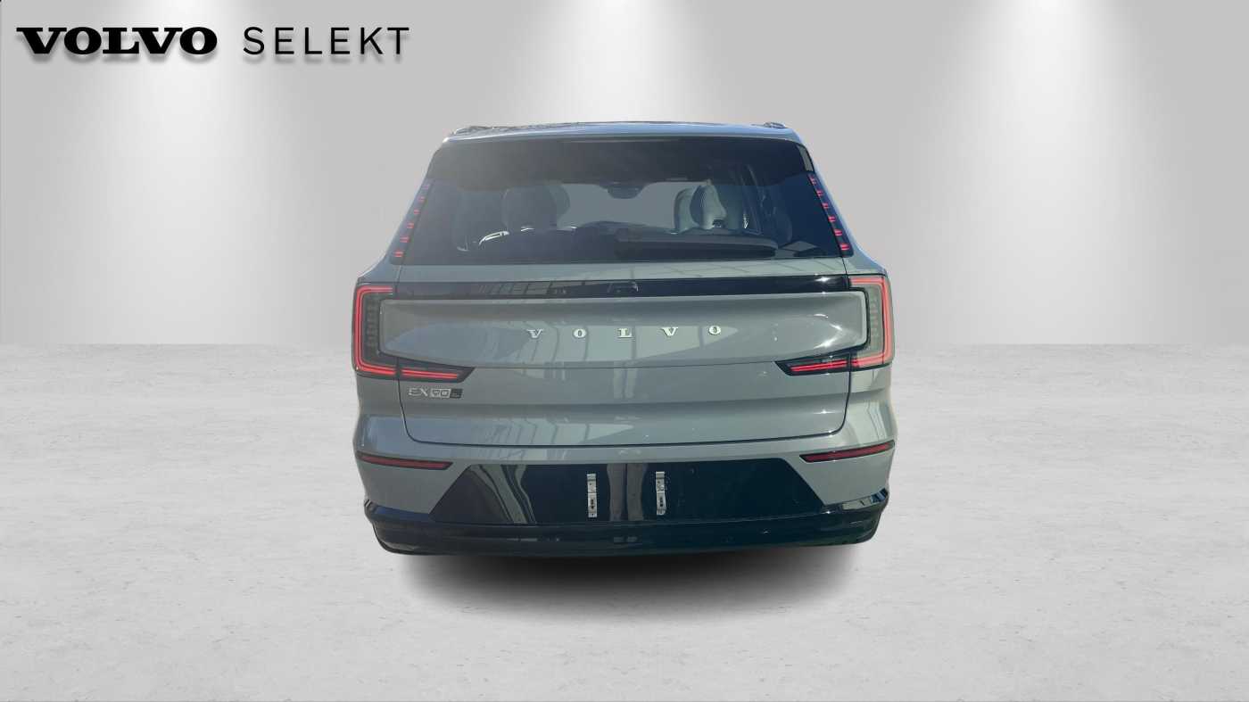Volvo EX90