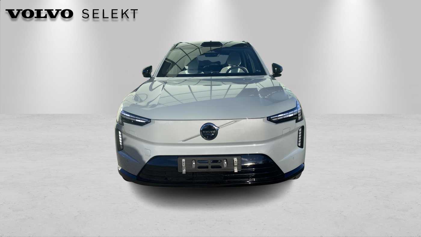 Volvo EX90