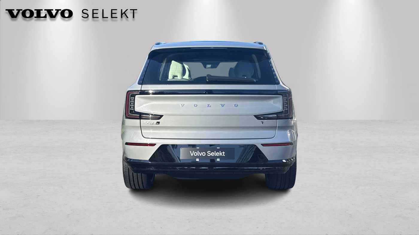 Volvo EX90