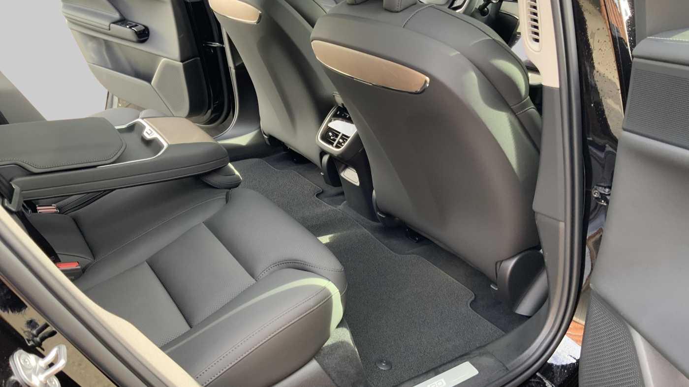 Volvo ES90
