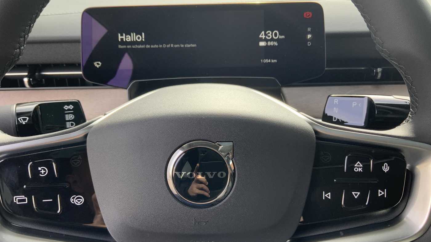 Volvo ES90