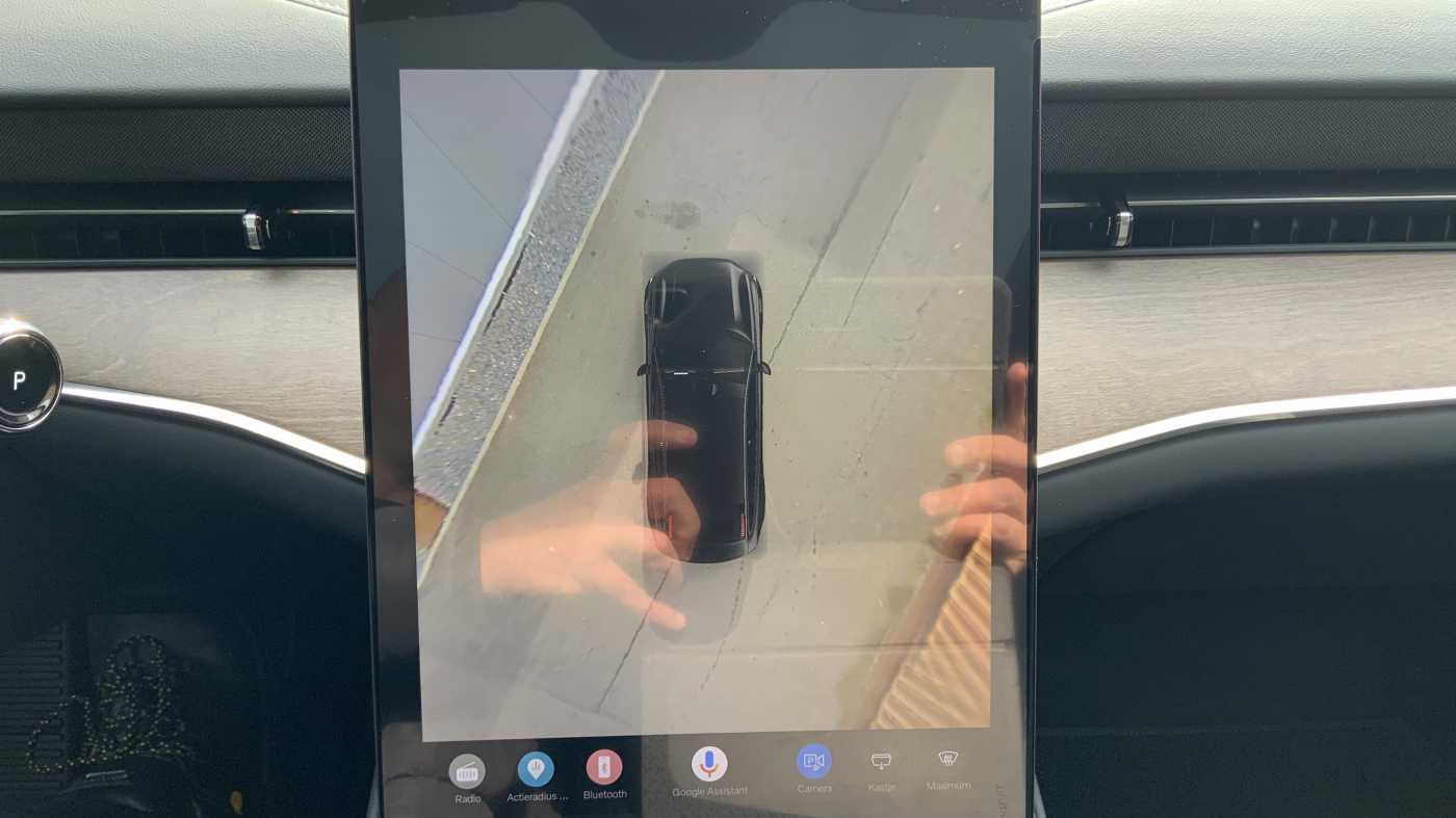 Volvo ES90