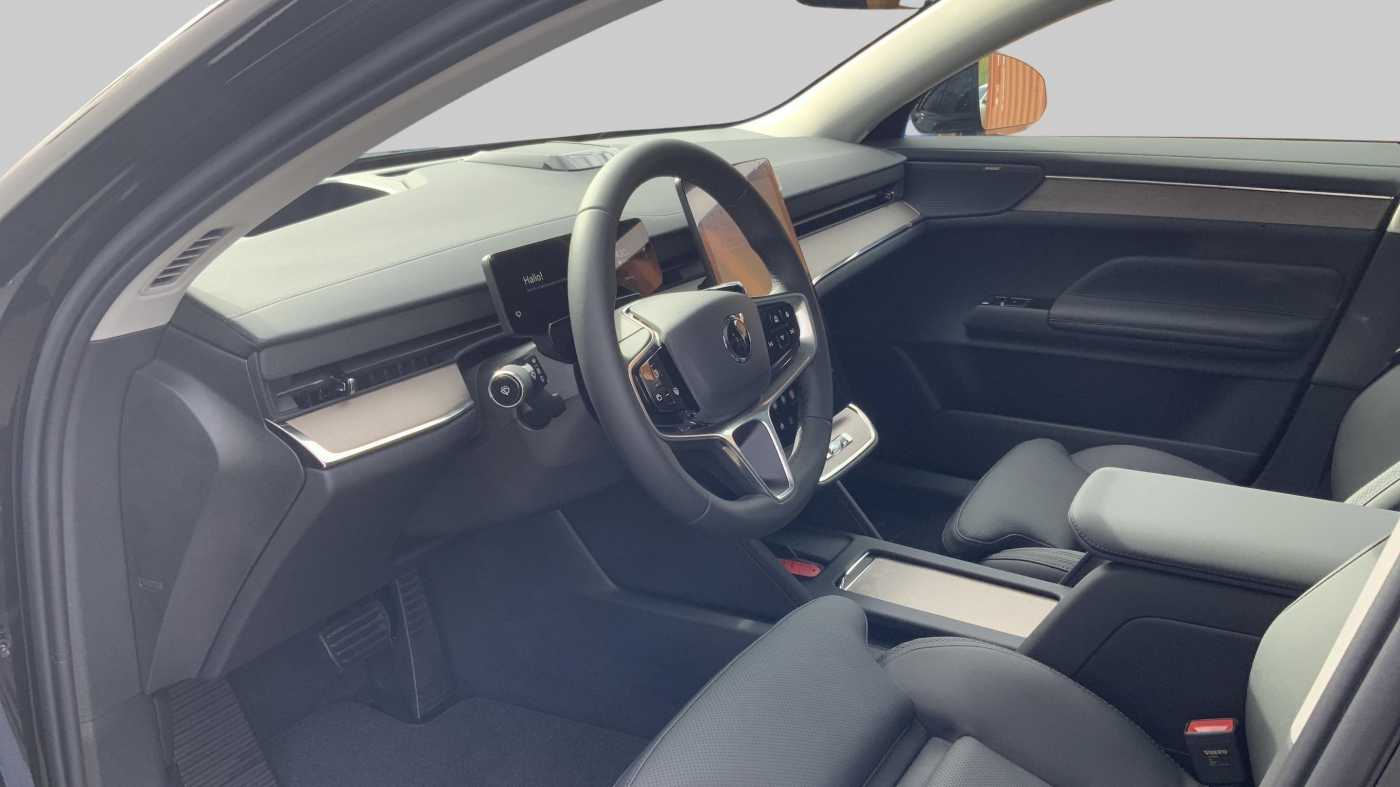 Volvo ES90