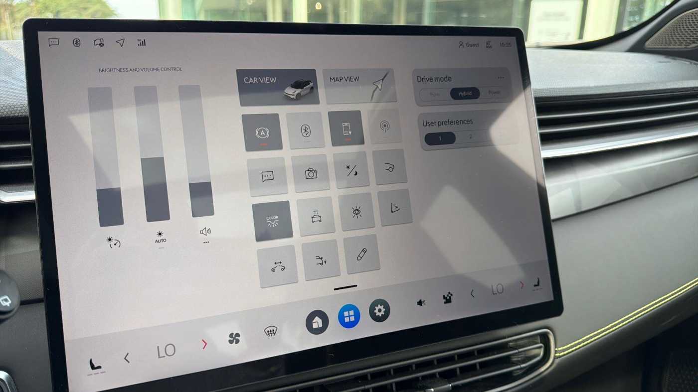 Lynk & Co 01 PHEV - 2025