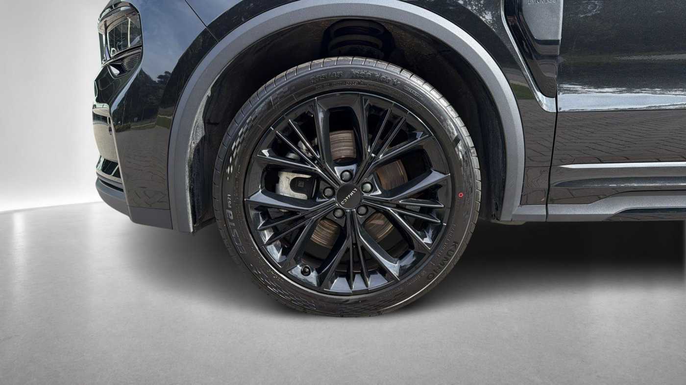 Lynk & Co 01 PHEV - 2025