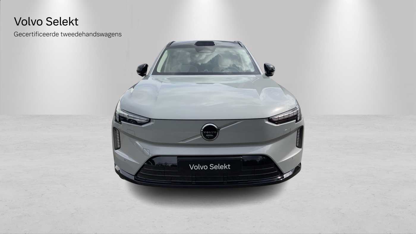 Volvo EX90