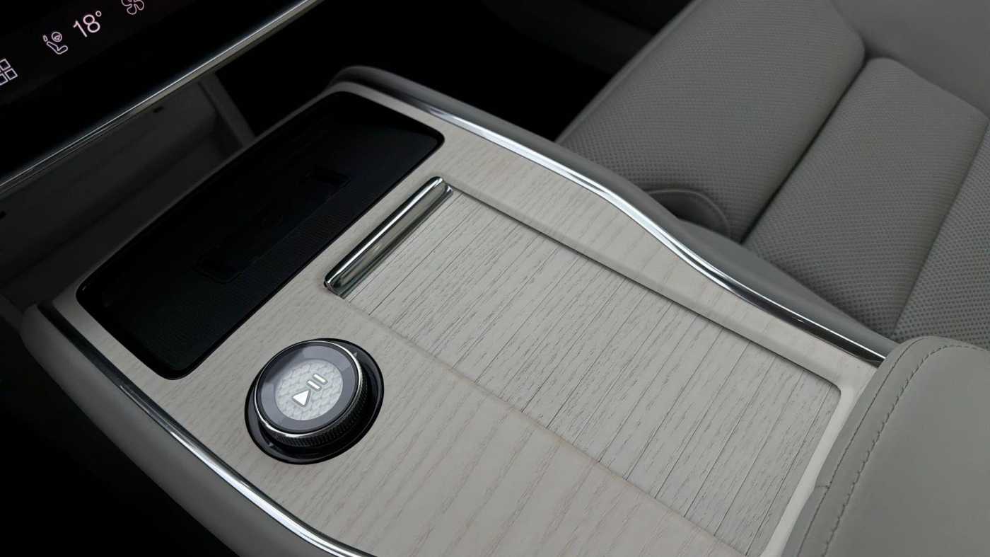 Volvo EX90