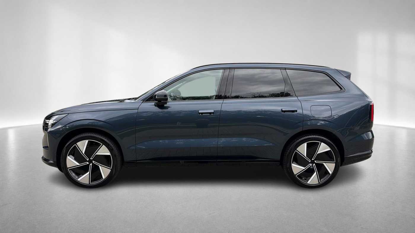 Volvo EX90