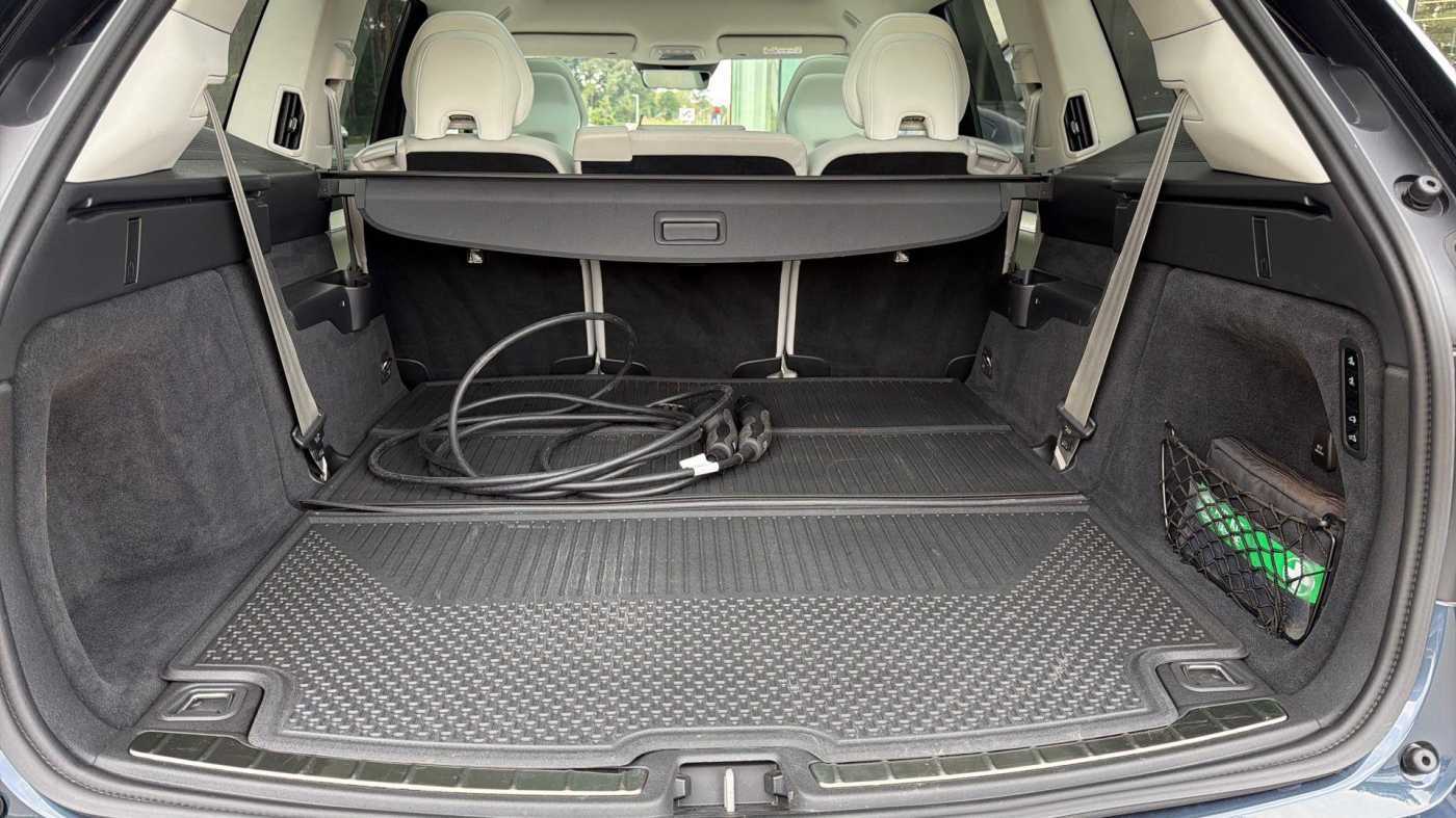 Volvo EX90